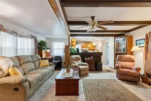 37025 Karen Ave, Zephyrhills, FL 33542 - Photo 13