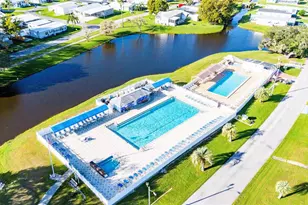 37025 Karen Ave, Zephyrhills, FL 33542 - Photo 23