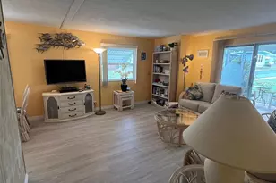 52 Frangipani Cir, Largo, FL 33770 - Photo 15