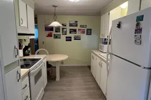 52 Frangipani Cir, Largo, FL 33770 - Photo 7