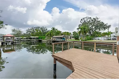 513 Suwanee Circle, Tampa, FL 33606 - Photo 87