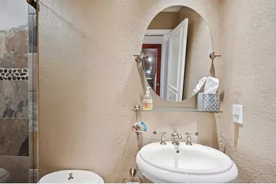 513 Suwanee Circle, Tampa, FL 33606 - Photo 25