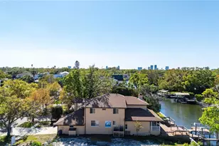 513 Suwanee Cir, Tampa, FL 33606 - Photo 15