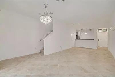 5152 Bay Isle Circle, Clearwater, FL 33760 - Photo 9