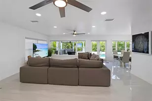 16015 Redington Dr, Redington Beach, FL 33708 - Photo 19