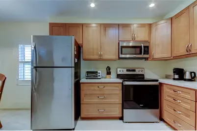 680 71st Avenue #14, Saint Pete Beach, FL 33706 - Photo 9