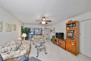 5557 Baywater Dr, Tampa, FL 33615 - Photo 11