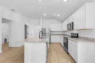 5237 Aberback St, North Port, FL 34291 - Photo 9