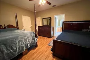 1218 Vinetree Dr, Brandon, FL 33510 - Photo 17