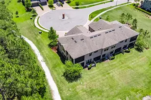 4899 Isola Ct, Wesley Chapel, FL 33543 - Photo 13