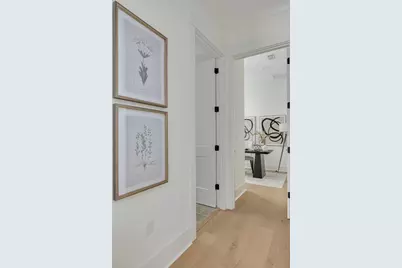 323 Appian Way NE, Saint Petersburg, FL 33704 - Photo 25