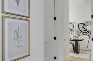 323 Appian Way NE, Saint Petersburg, FL 33704 - Photo 25