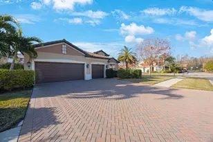 2564 Grand Cypress Blvd, Palm Harbor, FL 34684 - Photo 45
