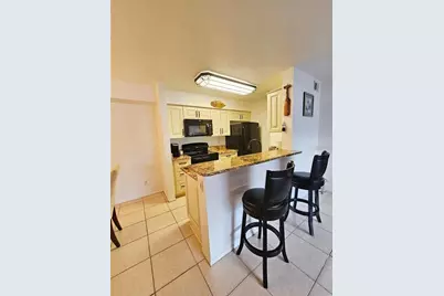 2067 Hunters Glen Drive #313, Dunedin, FL 34698 - Photo 7