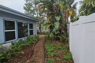 7711 Innis Ct, Saint Petersburg, FL 33709 - Photo 57