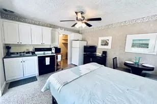 206 9th Ave NE, Saint Petersburg, FL 33701 - Photo 21