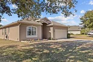 2309 Cross Tee Ct, Brooksville, FL 34604 - Photo 9