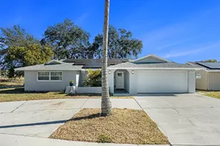 11828 Bingham Dr, Port Richey, FL 34668 - Photo 3