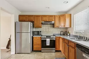 6325 Newtown Cir, Tampa, FL 33615 - Photo 27