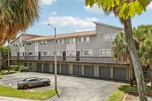 6325 Newtown Cir, Tampa, FL 33615 - Photo 7