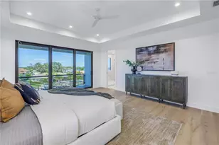 2081 Michigan Ave NE, Saint Petersburg, FL 33703 - Photo 51