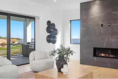 2081 Michigan Avenue NE, Saint Petersburg, FL 33703 - Photo 25