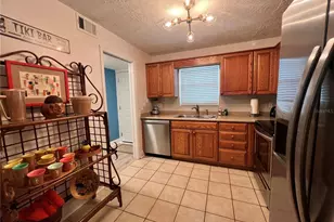 1230 Gulf Blvd, Clearwater Beach, FL 33767 - Photo 7