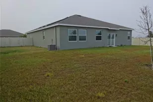 400 Watusi Wy, Saint Cloud, FL 34772 - Photo 7