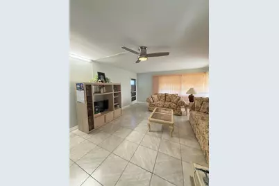 5895 18th Street N #9, Saint Petersburg, FL 33714 - Photo 11