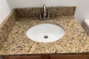 401 Dorchester Pl, Sun City Center, FL 33573 - Photo 15