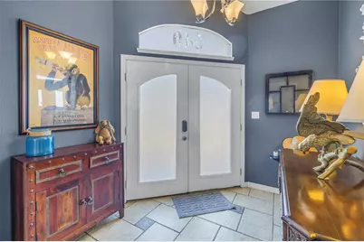 540 Villagrande Avenue S, Saint Petersburg, FL 33707 - Photo 7