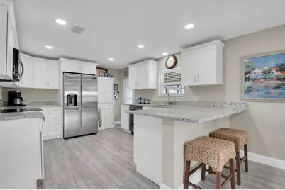 355 King Palm Street, Largo, FL 33778 - Photo 9