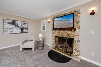 6923 Dartmouth Avenue N, Saint Petersburg, FL 33710 - Photo 13