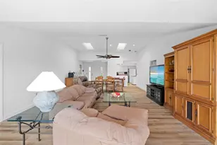 1016 Teal Pointe, Tarpon Springs, FL 34689 - Photo 9