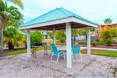 6742 Amanda Vista Circle, Land O Lakes, FL 34637 - Photo 9