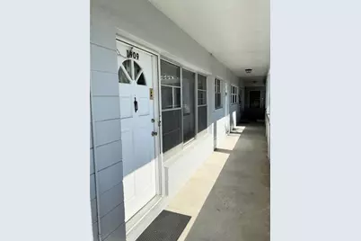 4300 58th Street N #1909, Kenneth City, FL 33709 - Photo 3