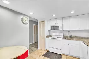 800 S Gulfview Blvd, Clearwater Beach, FL 33767 - Photo 13