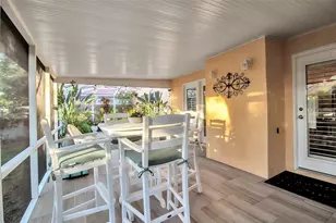 5232 White Sand Cir NE, Saint Petersburg, FL 33703 - Photo 43