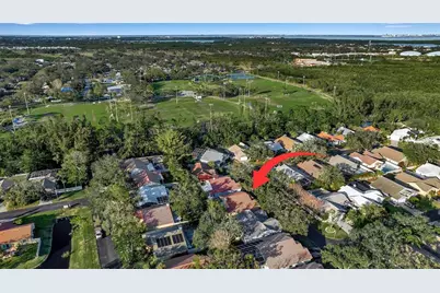 5232 White Sand Circle NE, Saint Petersburg, FL 33703 - Photo 5