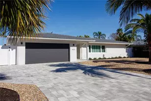 4523 Clearwater Harbor Dr S, Largo, FL 33770 - Photo 3