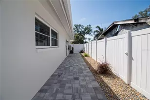 4523 Clearwater Harbor Dr S, Largo, FL 33770 - Photo 39