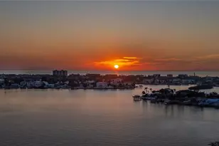 4523 Clearwater Harbor Dr S, Largo, FL 33770 - Photo 43