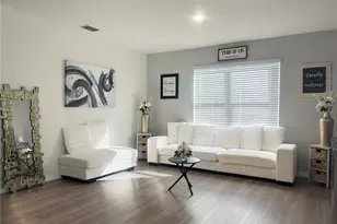637 Bernard Ln, Davenport, FL 33837 - Photo 3