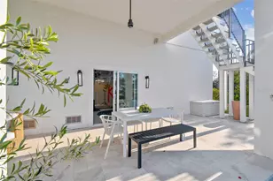 1640 Seabreeze Dr, Tarpon Springs, FL 34689 - Photo 63