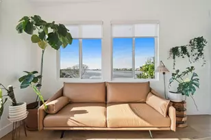 1640 Seabreeze Dr, Tarpon Springs, FL 34689 - Photo 37