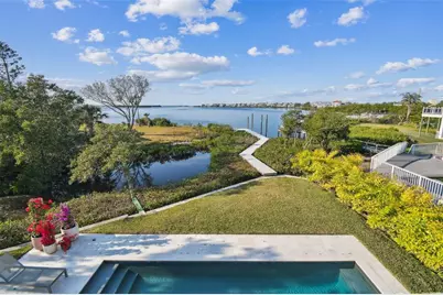 1640 Sea Breeze Drive, Tarpon Springs, FL 34689 - Photo 3