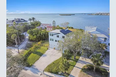 1640 Sea Breeze Drive, Tarpon Springs, FL 34689 - Photo 83