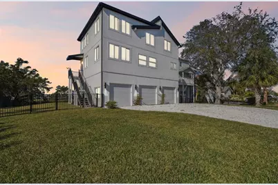 1640 Sea Breeze Drive, Tarpon Springs, FL 34689 - Photo 83