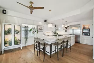1640 Seabreeze Dr, Tarpon Springs, FL 34689 - Photo 25