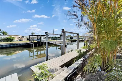 6536 Simone Shores Circle, Apollo Beach, FL 33572 - Photo 91